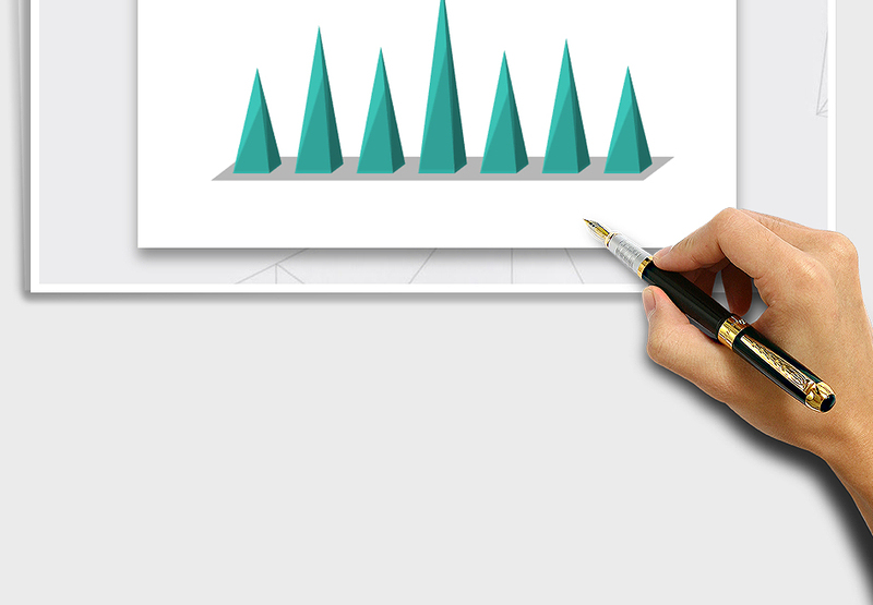 2025创意EXCEL柱形图(淡雅山峰）免费下载